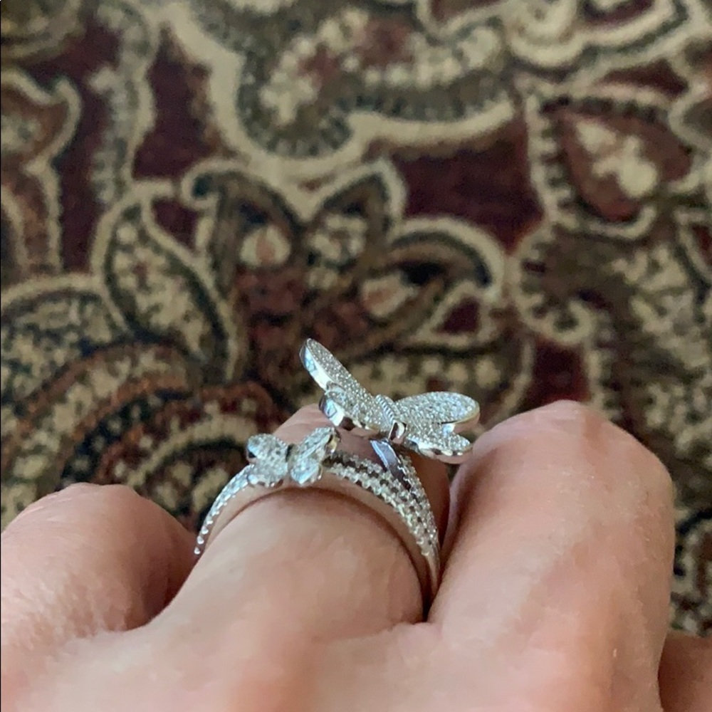 Butterfly Ring size 7 - Picture 6 of 8
